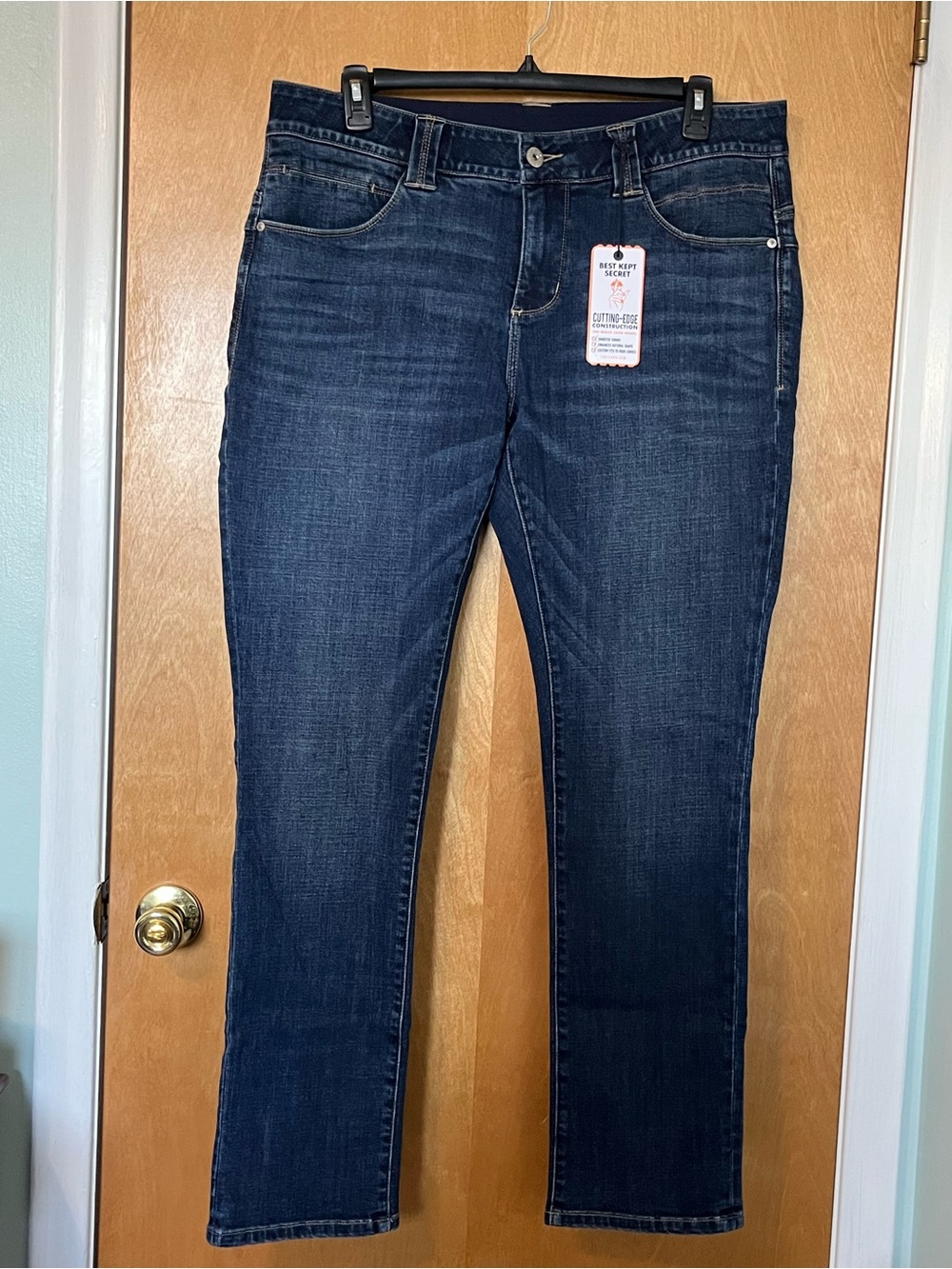 JAG Women’s Plus-Size Mid-Rise Straight-Leg Dark-Wash Blue Denim Jeans | Size 18